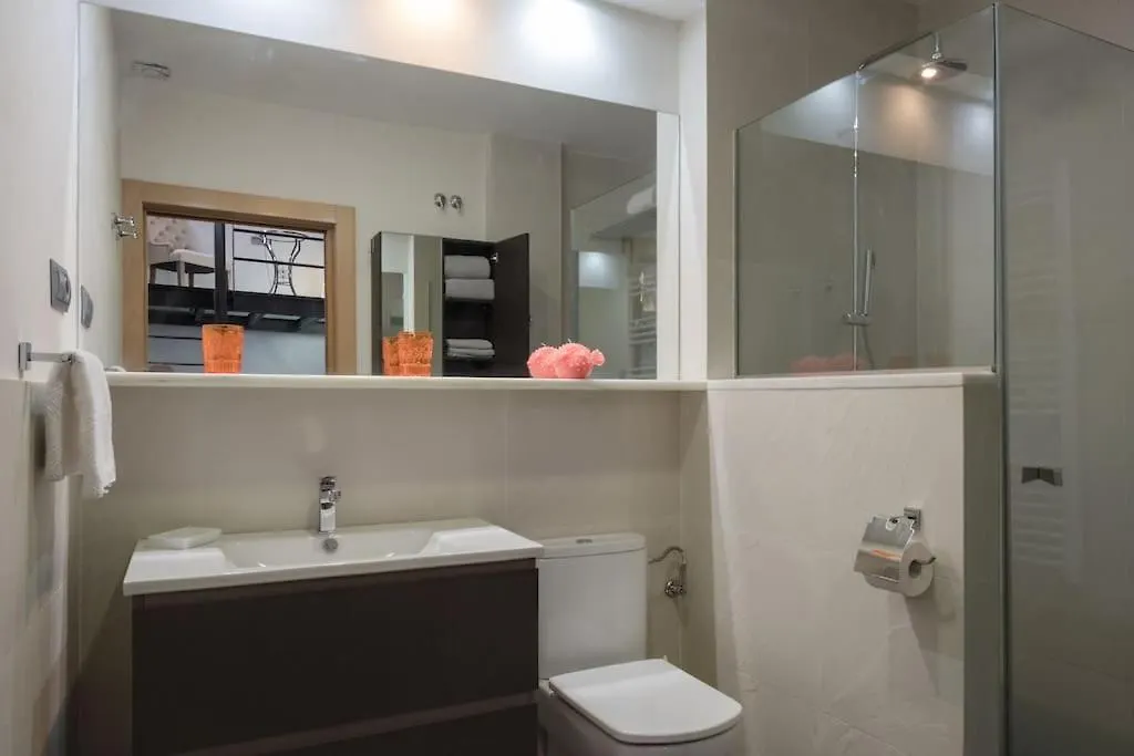 Vista Alhambra I- Private Roof Top Terrace - Wifi Granada Daire